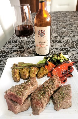 Con los jugosos bistecs plancha en masala