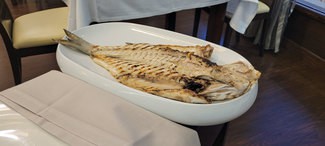 Lubina salvaje de la ria a la espalda (750 gr)