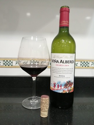 Viña Alberdi Crianza 2014