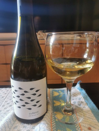 Rico vinito valenciano