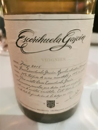 Etiqueta frontal