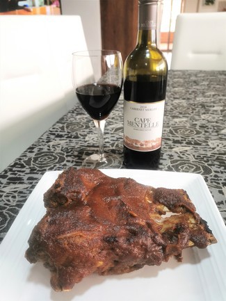 Con las costilla barbacoa