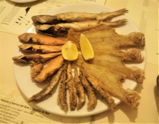 Los pescaditos fritos variados