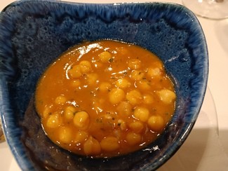 Garbanzos con bogavante