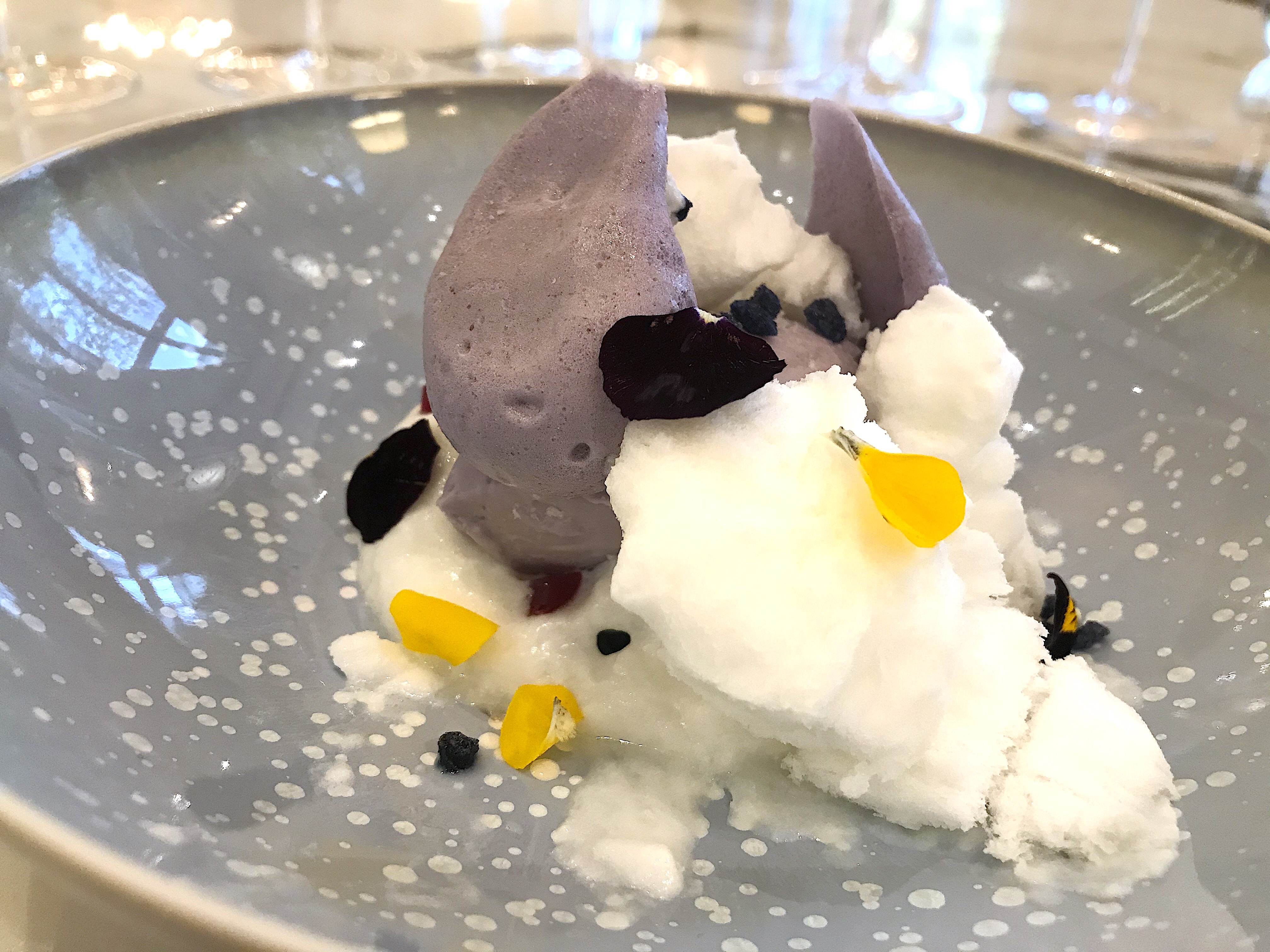 Deessa: La Diosa madrileña ad hoc