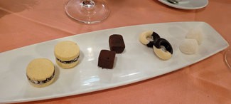 Petits fours