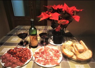 Con los embutidos y el jamón ibéricos