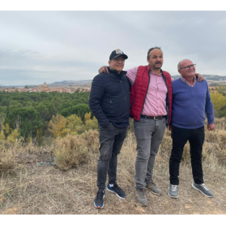 Viñedo y Equipo Piedras de San Pedro