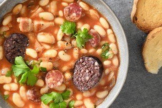 La gastronomía de invierno en los pueblos más bonitos de España, una fiesta de sabores