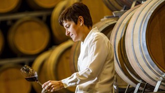 María Vargas recibe el reconocimiento como 'Winemaker of the Year' en los Women in Wine & Spirits Awards 2021