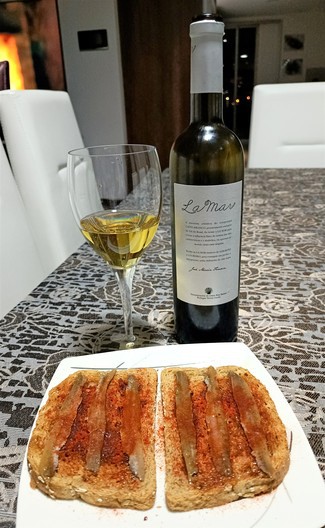 Con la torraeta de anchoas