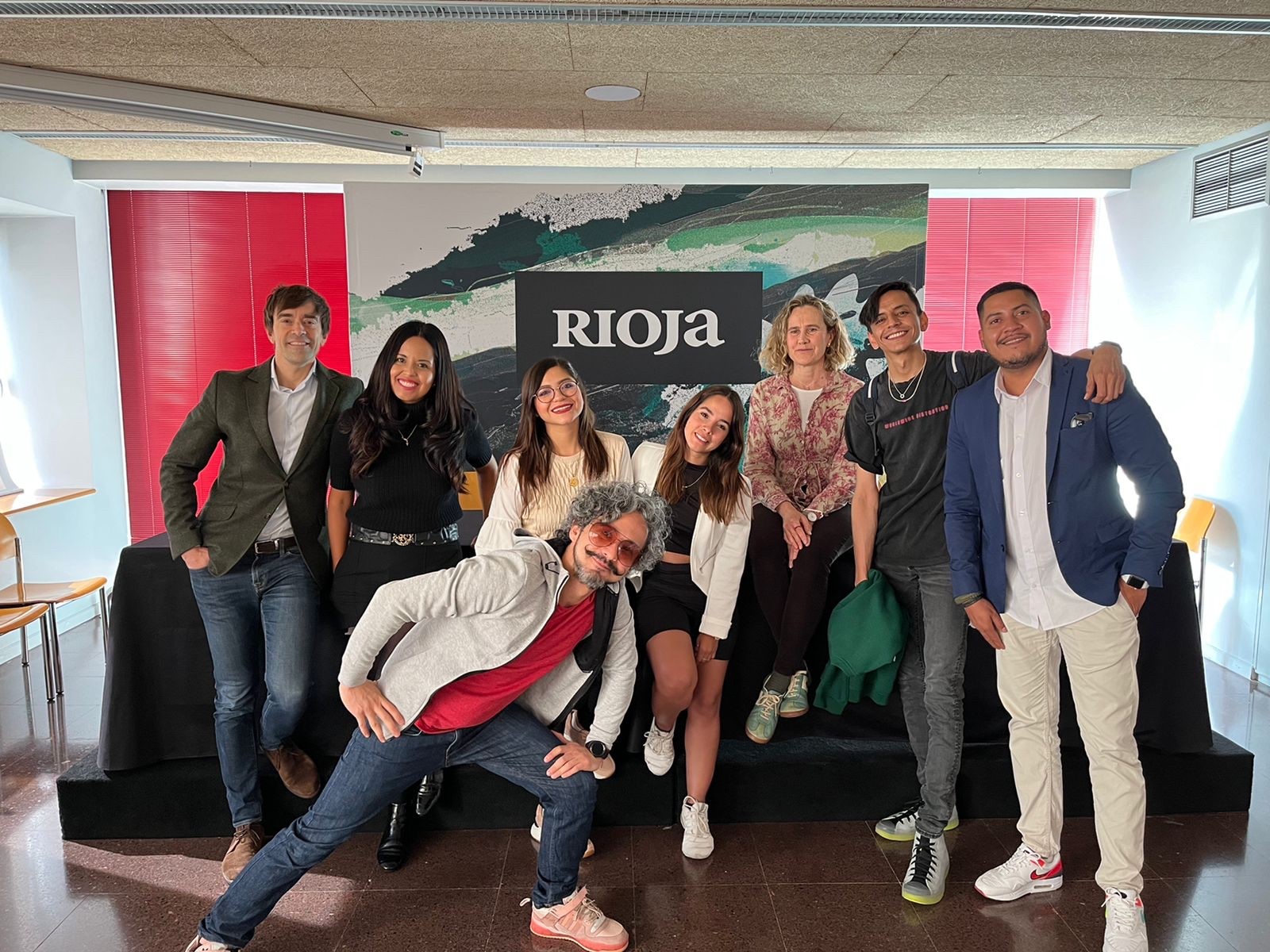 Las nuevas generaciones de influencers mexicanos  aterrizan en Rioja