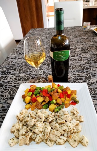 Con los taquitos de corvina al orégano