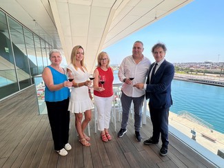 ES ENOTURISMO: 155 experiencias para vivir la Comunidad Valenciana.
