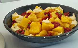 Patatas bravas "Les Voltes"