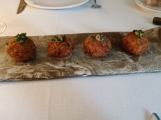 Croquetas de jamón ibérico