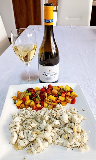 Con los taquitos de corvina al ajillo con tomillo