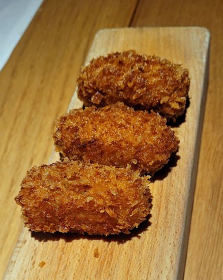 Croquetas cremosas de jamón ibérico