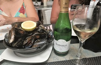 Con los mejillones al vapor