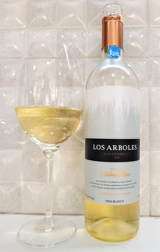 Delicioso chardonnay argentino