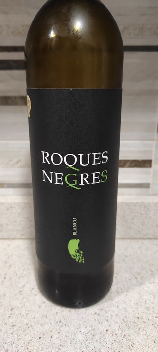Roques Negres Blanco 2021