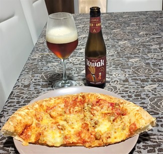 Con la pizza