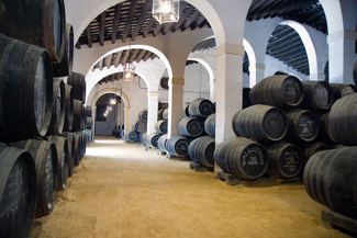 González Byass propone disfrutar de la Navidad en la Bodega Tío Pepe