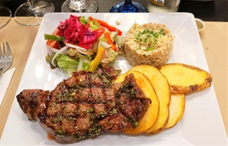 El entrecotte con chimichurri