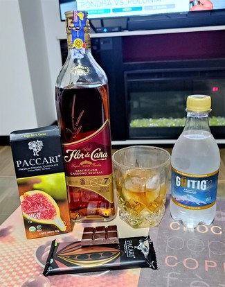Con el Pacari de higo