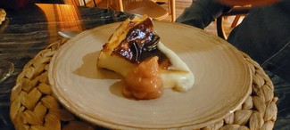 Tarta de queso estilo la Viña de Donosti con membrillo