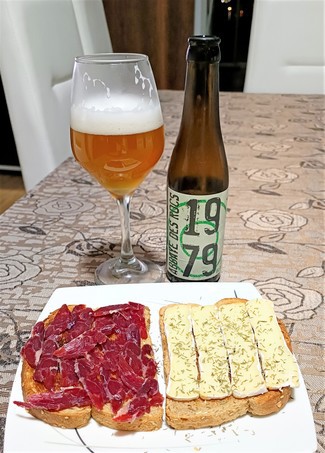 Con la tosta de 5 J´s y la de Brie