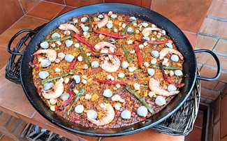 Arrocito de vieiras, almejas y langostinos