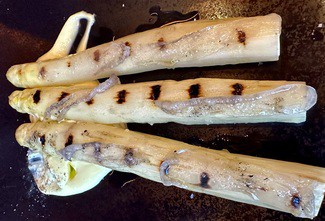 Espárragos a la brasa