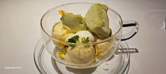 Tisana. Manzana, apio, kalamansi y albahaca