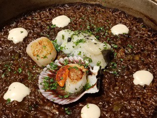 Arroz de vieira, zamburiña y bacalao