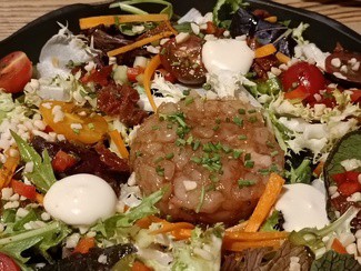 Ensalada de tartar de gambas