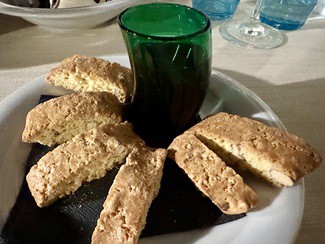 Cantucci y vino santo