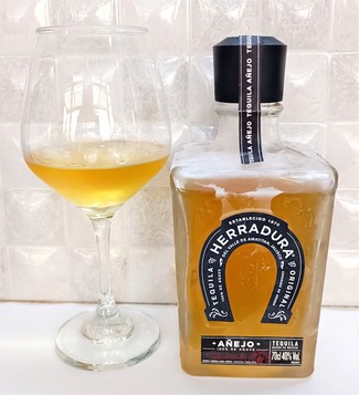 Sensacional tequila añejo