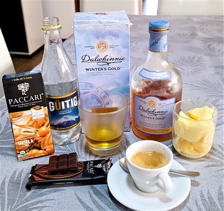 Con un Pacari 60% cacao de uvilla, café colombiano y helado de maracuyá