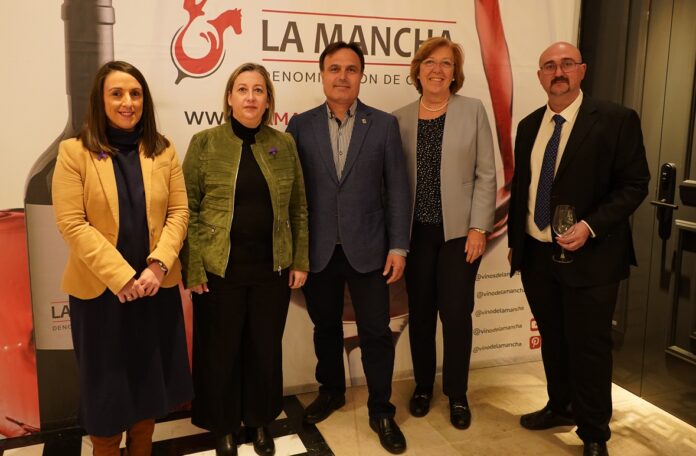 Calidad y excelencia en la presentación de los vinos DO La Mancha en Madrid.