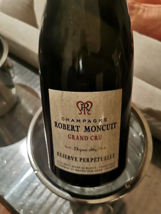 Robert Moncuit Grand Cru Reserve Perpetuelle Magnum