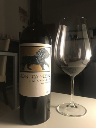 Lion Tamer Red blend 2018