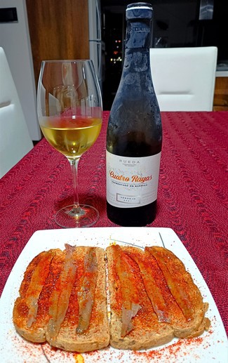 Con la torraeta de anchoas