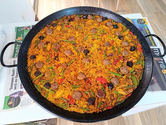 Arroz de pilotes, callos y morcilla