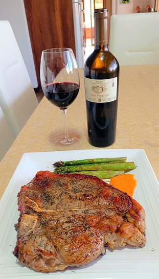 Con el Porterhouse steak de 1 Kg al tomillo.