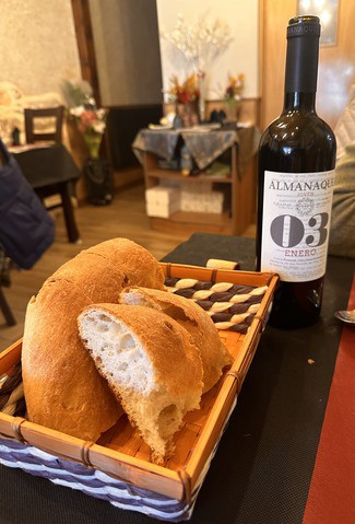 pan y vino