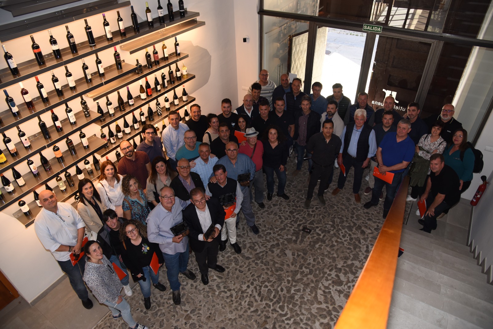 X Jornada de enólogos: Cata de vinos internacionales a cargo de los profesores de la Escuela de Viticultura de Requena