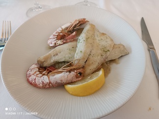 Lubina y gambas a la plancha