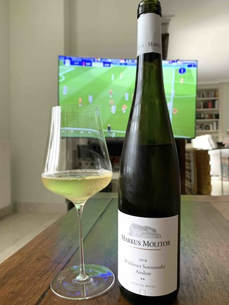 Markus Molitor Wehlener Sonnenuhr Auslese *** (cápsula blanca) 2019