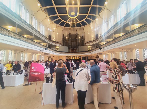 Los rosados Navarra conquistan los paladares británicos